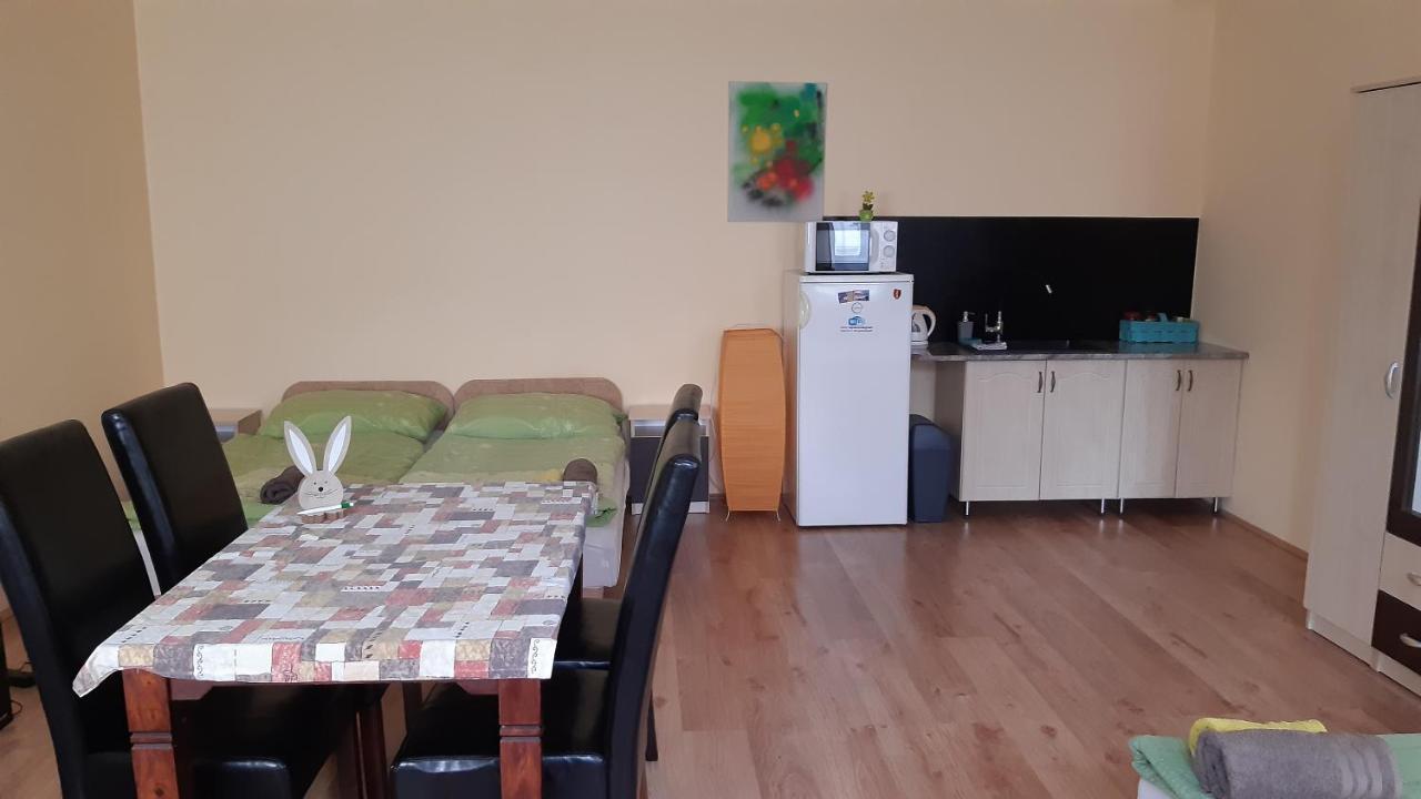 Hotel Bajusz Vendeghaz Tornyosnémeti Zewnętrze zdjęcie