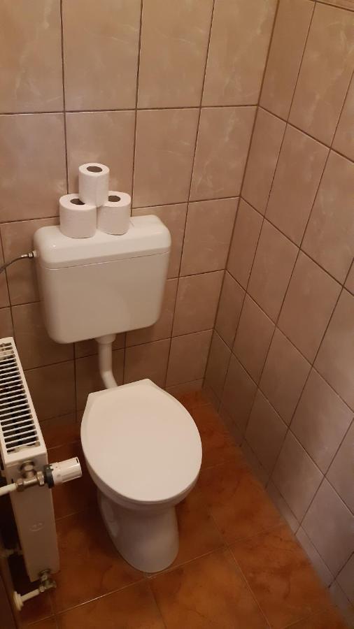 Hotel Bajusz Vendeghaz Tornyosnémeti Zewnętrze zdjęcie