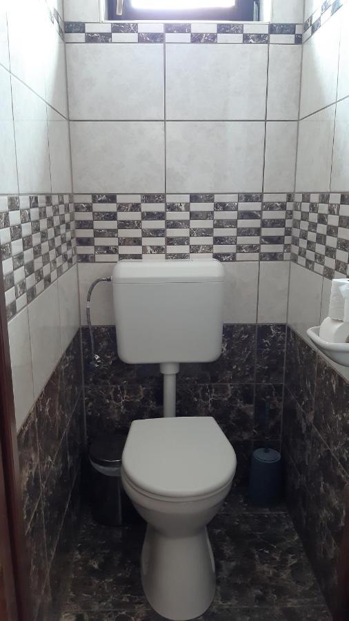 Hotel Bajusz Vendeghaz Tornyosnémeti Zewnętrze zdjęcie