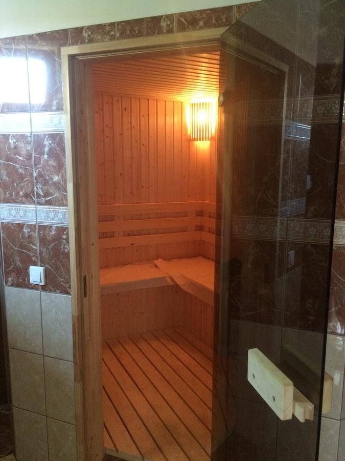 Hotel Bajusz Vendeghaz Tornyosnémeti Zewnętrze zdjęcie